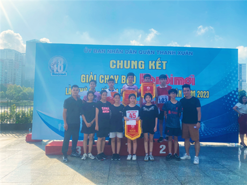Thầy trò trường THCS Nguyễn Lân đạt nhiều thành tích cao Chung kết Giải chạy Báo Hà Nội mới lần thứ 48 vì hòa bình quận Thanh Xuân năm 2023